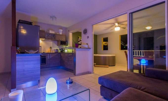 Pointe du Bout Appartement | Magnificent apartment with jacuzzi