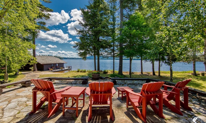 Tupper Lake Cabine | Magnificent Compound | Buffalo Head Lodge on Upper Saranac