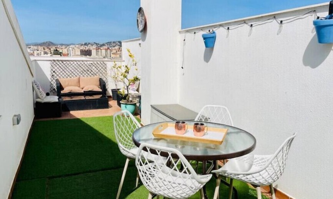 Regio Appartement | Magnifique Duplex avec terrasse proche de la plage - 5 minutes de la plage