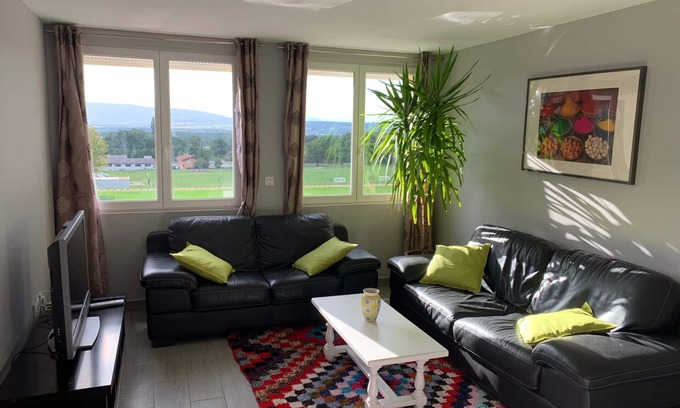 Peron Maison | Magnificent House 2 steps from Geneva / Ski Resort