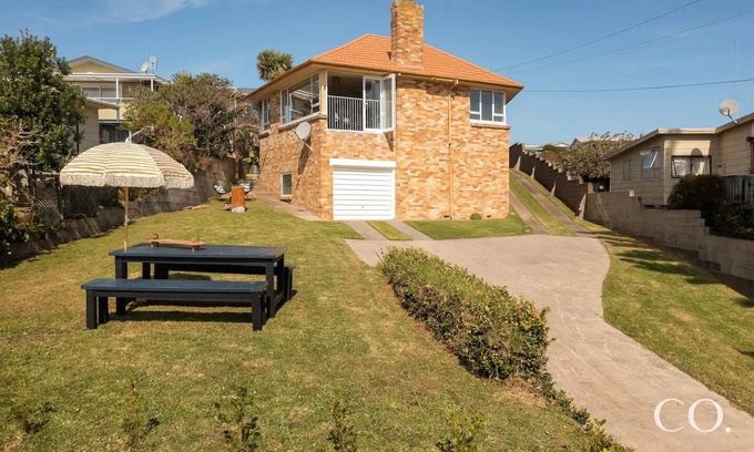 Maketu Maison | Magnificent Maketu
