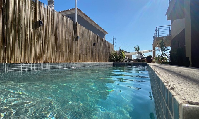 Algoz Villa | Magnifique et agréable villa avec piscine privée proche Albufeira- Algarve