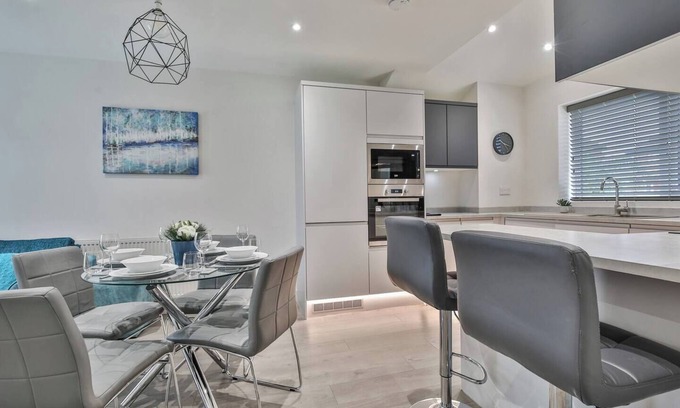 Sheffield Maison | Magnificent, renovated whole house with garden
