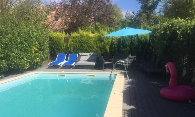 Chapet Villa | Magnifique villa avec Piscine chauffée