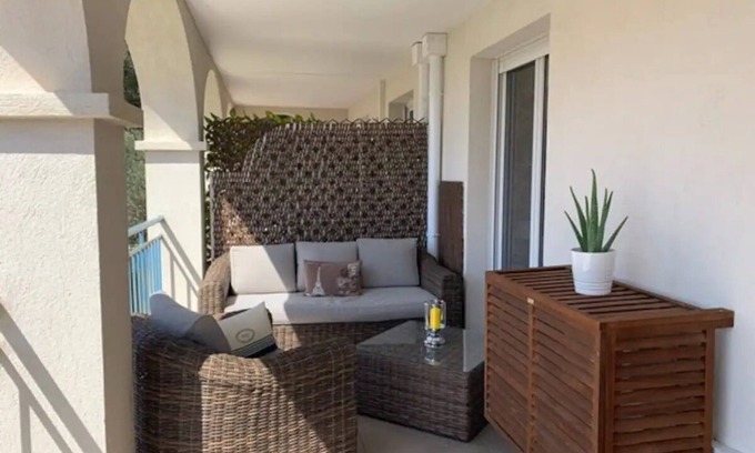 Cavalaire-sur-Mer Appartement | Magnifique Appartement dans Résidence avec Piscine