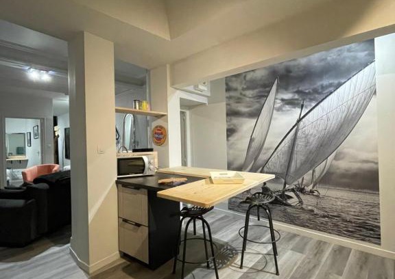 Moulins Engilbert Appartement | Magnifique appartement en centre ville de Moulins-Engilbert