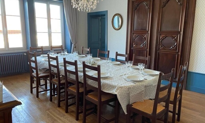 Mouthe Appartement | Magnifique Appartement Style Maison de Famille