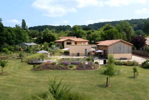 Pont-du-Casse Maison | Magnifique gîte écologique en pleine campagne avec piscine