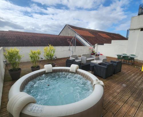 XIV Juillet Appartement | Magnifique logement spa