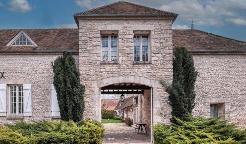Sceaux-du-Gatinais Maison | Magnifique propriété en pierre