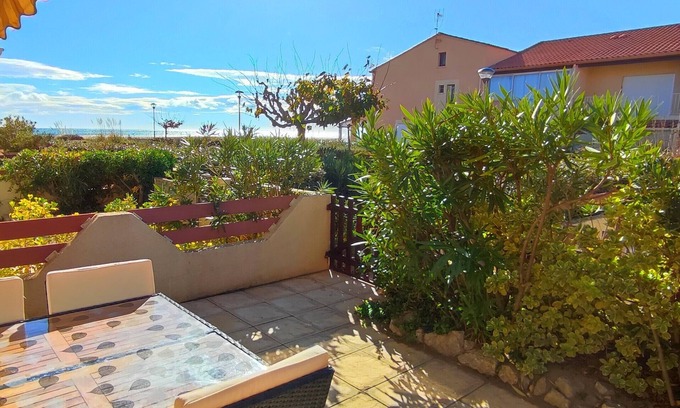 Gruissan Appartement | Magnifique Rez-de-jardin Soigné, à 20m de la Plage !