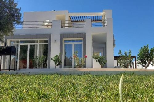 Arkou Villa | Magnifique villa avec piscine sur l’île de Djerba pour vacances