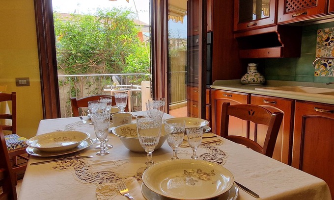 Giarre Maison | Magnolia House with the strategic location 20min from Taormina, Catania, Sea, Etna