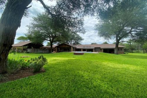 Leeupoort Cabine | Mahlangeni Lodge