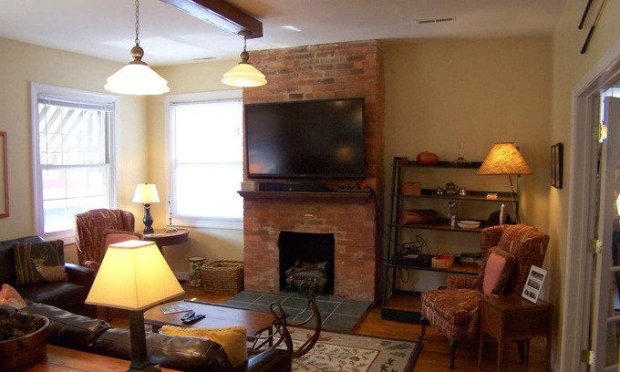 Hot Springs Appartement | À l'étage sur la rue Main (MainSt. Apt.) Au milieu des sources chaudes