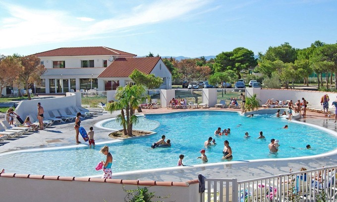Torreilles Maison | Maison à étage avec salle de fitness | Piscine + Spa