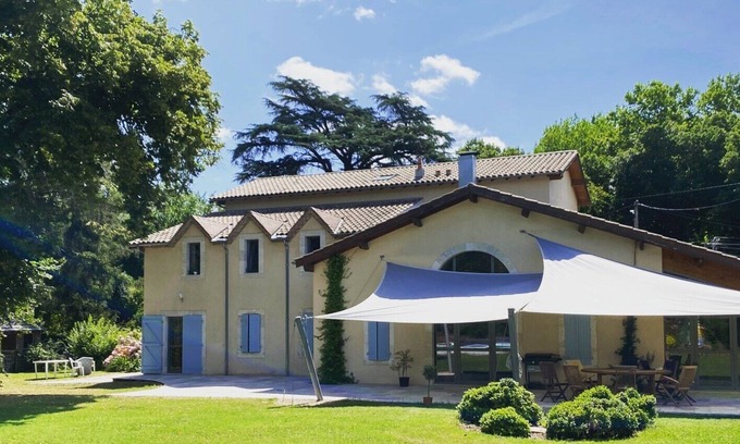 Le Temple-sur-Lot Maison | Maison à la Campagne Avec Grande Pièce à Vivre, Idéal Pour les Familles