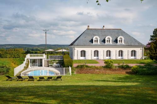 Brizay Maison | Maison 15 p avec piscine sud Touraine