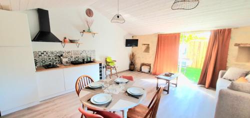 Les Herbiers Appartement | Maison 2/4 pers Les Herbiers proche Puy du Fou
