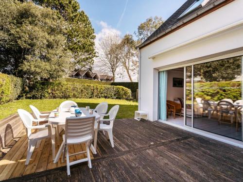 Carnac Villa | Maison 4 pièces avec jardin et piscine chauffée, proche Grande Plage - Carnac - FR-1-477-54
