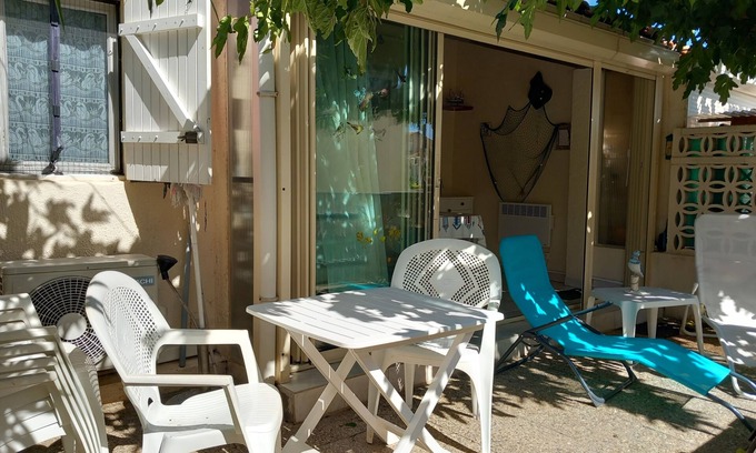 Gruissan Copropriété | Maison 40 M2 Climatisee Calme ET Ombragee