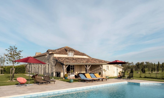 Gageac-et-Rouillac Maison | Maison entière 8p ,au milieu des vignes sur la route des vins .bergerac à10 m