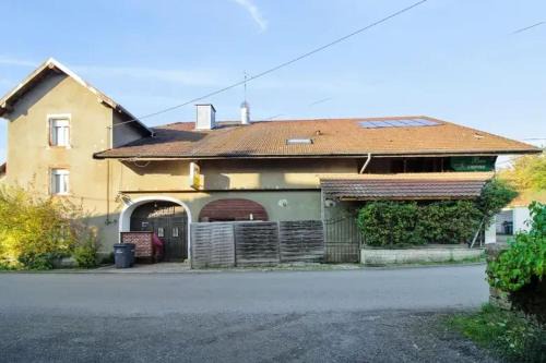 Echenans Maison | Maison accueillante avec jardin proche d'Échenans.