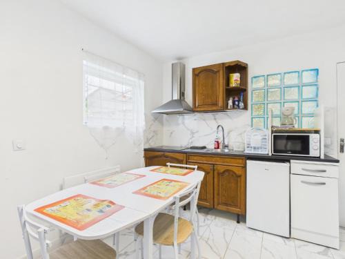 Romilly-sur-Seine Maison | Maison Appartement CARPE DIEM Jardin Privatif
