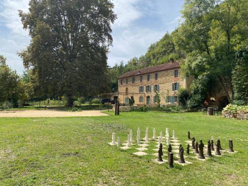 Sauveterre-la-Lemance Lit Et Petit-Déjeuner | Maison as Cambous