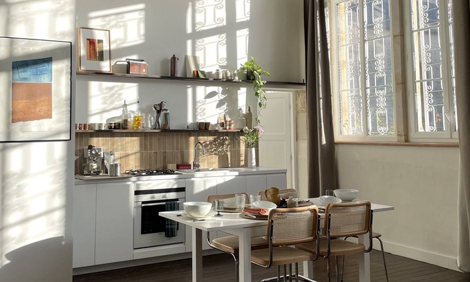Morteaux-Couliboeuf Maison | Maison Atypique-ancienne École Rénovée, 4 à 6 per