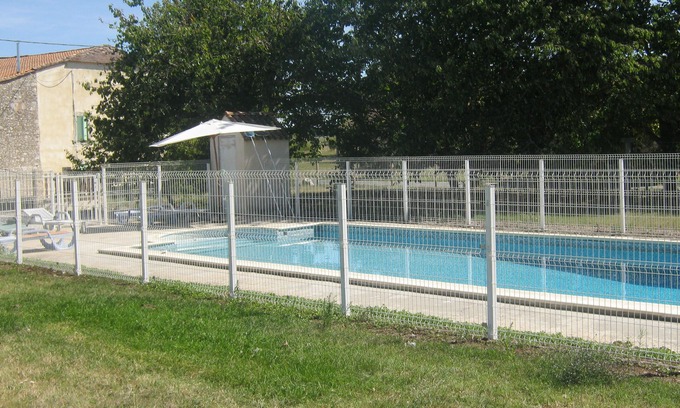 Serres-et-Montguyard Maison | Maison Avec Piscine Privée Avec Parc Cloturé de 2500m2