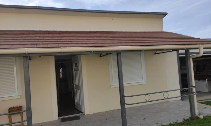 Milly-la-Foret Maison | Maison avec deux chambres au calme