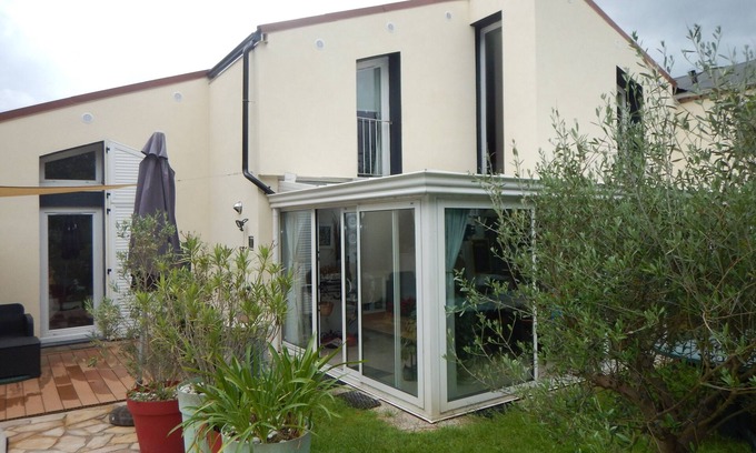 Croissy-Beaubourg Maison | Maison avec piscine idéale pour famille, proche Disney et Paris