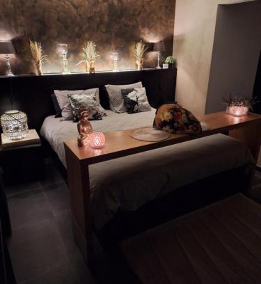 Zonhoven Lit Et Petit-Déjeuner | Maison Beau