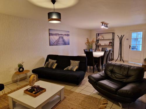 Luneville Maison | Maison calme avec 3 chambres, proche centre-ville Lunéville & gare, accès facile à Nancy - FR-1-584-106