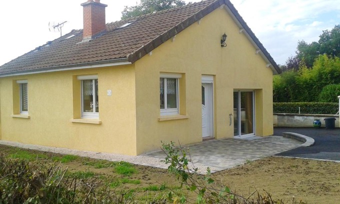 Thil-sur-Arroux Maison | Maison charmante avec vue sur lac à Thil-sur-Arroux