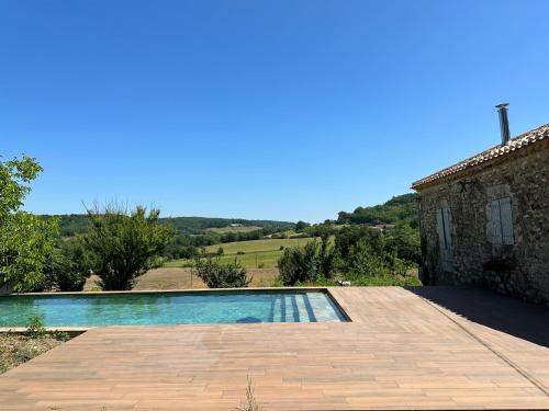 Montlauzun Maison | Maison charmante nature piscine chauffée