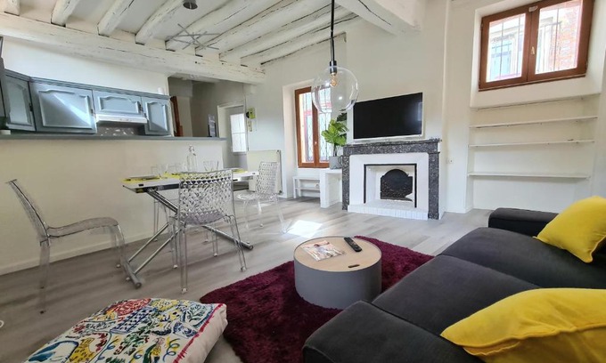 Joigny Maison | Maison Charme avec Terrasse hypercentre, très calme