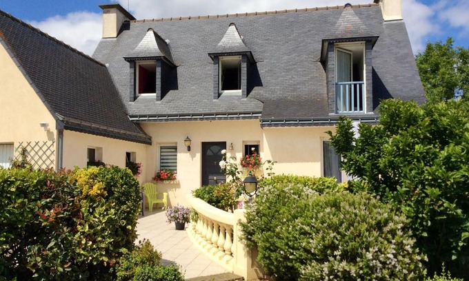 Tregomeur Maison | Maison confortable à Trégomeur avec jardin privé