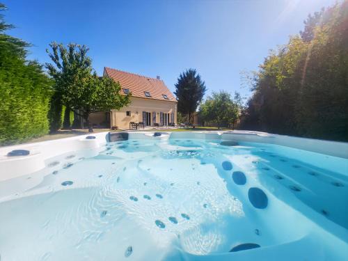 Le Plessis-Feu-Aussoux Maison | Maison Cosy Campagne, Terrasse & Spa