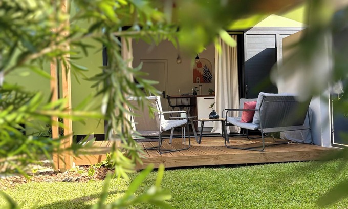 Ravine des Cabris Maison | L'Ecrin PEI; Maison cosy et chaleureuse avec jacuzzi.