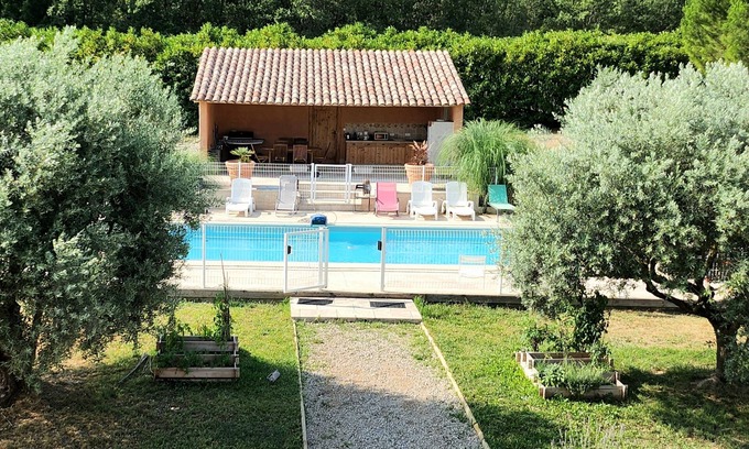 Brunet Maison | Maison D'été Avec Piscine au Coeur des Lavandes