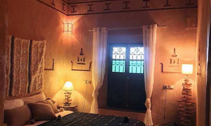 Kelaat M'Gouna Maison | Maison d'hôtes IZZA