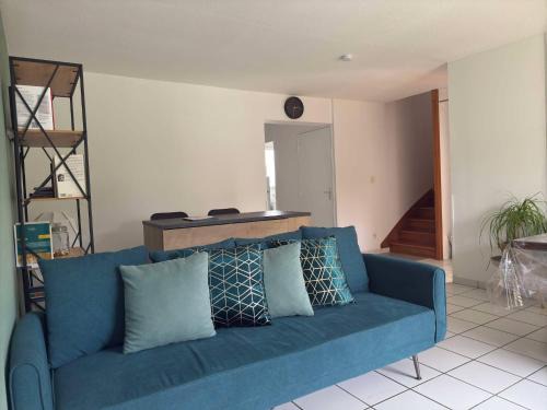 Ruaudin Appartement | Maison de 82m2 proche du Mans avec parking privé