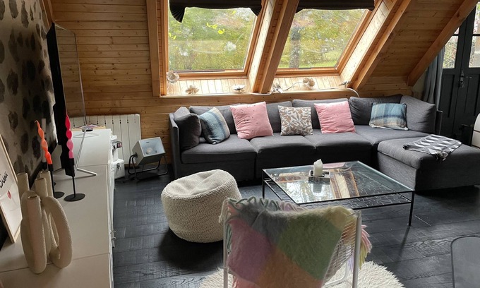 Saint-Projet-de-Salers Maison | MAISON FAMILIALE RENOVEE AVEC JARDIN PROCHE SALERS