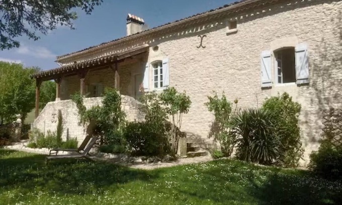Lascabanes Maison | Maison de Campagne avec piscine non loin de Cahors et Montcuq
