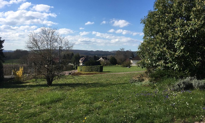 Tanlay Maison | maison de campagne Bourguignonne, idéale pour famille avec animaux