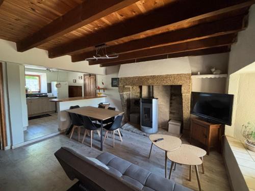 Peyre-en-Aubrac Maison | Maison de campagne