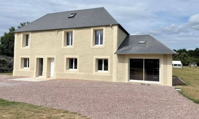 Saint-Cyr-du-Ronceray Maison | Maison de Campagne