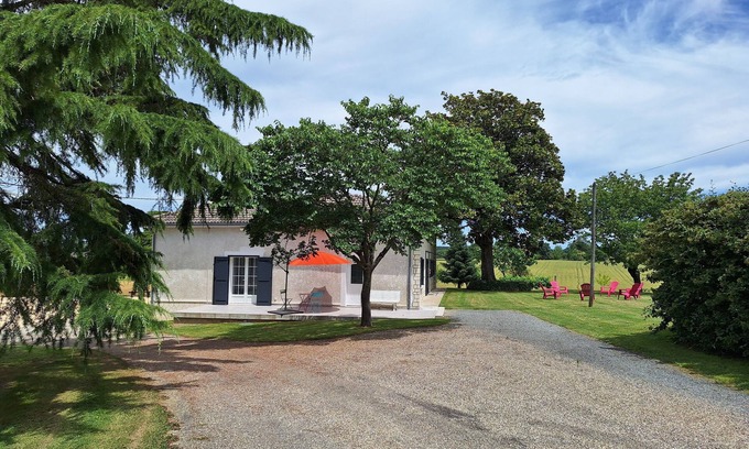 Montastruc Maison | Maison de Campagne Rénovée Dans un Cadre Naturel et Tranquille